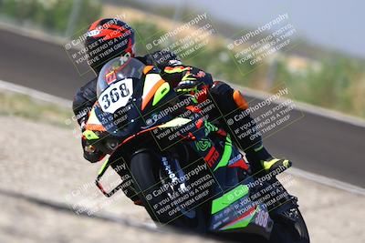 media/Sep-20-2025-TrackDaz (Sat) [[27f0cde673]]/A Group/2pm (Turn 9)/